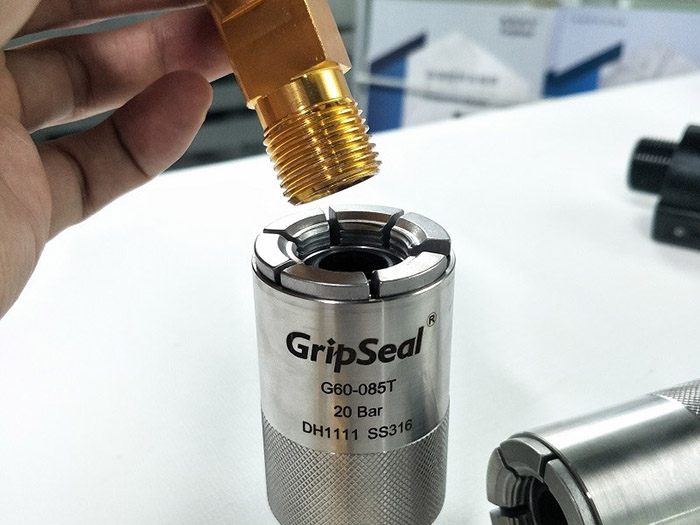 運(yùn)行測(cè)試快速接頭